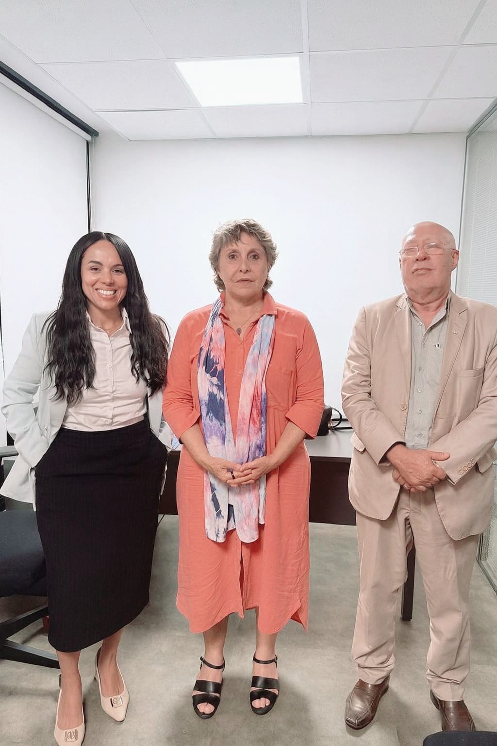 Sindicato se Renúne com a Deputada Erika Kokay para Discutir Acordo Coletivo da Postal Saúde